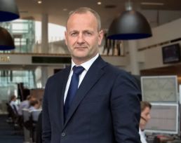 Steen jakobsen